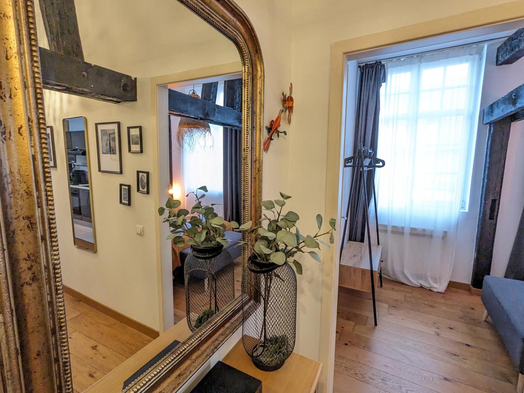 Appartement Place De La Cath' Avec Parking Colmar Dış mekan fotoğraf